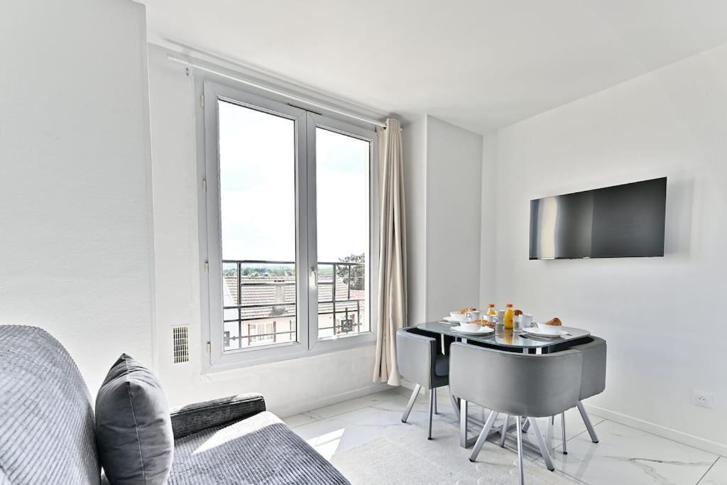 Magnifique 2 Pieces Aux Portes De Paris Gagny Exterior foto